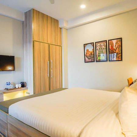 Roomy Crossroads Hotel, Peshawar Extérieur photo