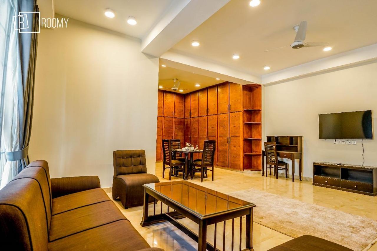 Roomy Crossroads Hotel, Peshawar Extérieur photo